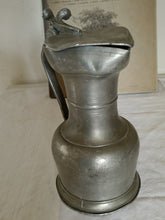 Charger l'image dans la galerie, André Utin à Vevey, reçu maître potier en 1736, rare chane valaisanne en étain 18ème avec inscription