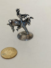Charger l&#39;image dans la galerie, Figurine en argent massif Hollandais milieu XXÈME, don Quichotte
