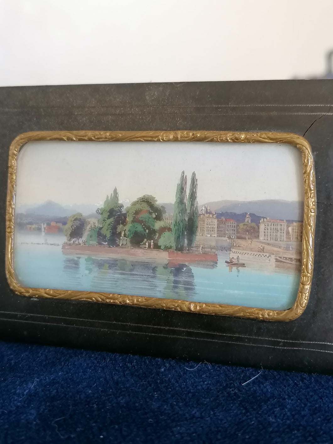 Miniature gouache, vue de Genève et de l'île Rousseau , fin XIXe parfait état.