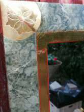 Charger l&#39;image dans la galerie, Miroir moderne doré à la feuille et peint. Belle qualité de fabrication.
