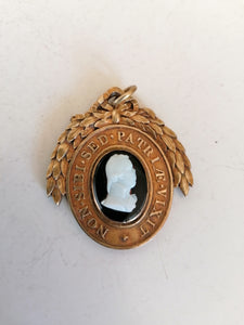 Pitt club Cambridge, médaille de membre en argent doré. Pièce rare.