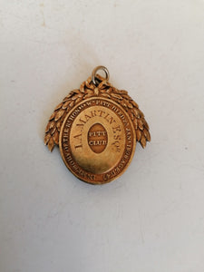 Pitt club Cambridge, médaille de membre en argent doré. Pièce rare.