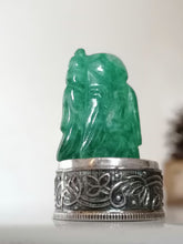 Charger l&#39;image dans la galerie, Moine chinois en pierre de jade XXème, à monter en bijoux ou pas !
