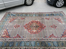 Charger l&#39;image dans la galerie, Grand Tapis perse bakhtiari laine noué main. Vers 1920.
