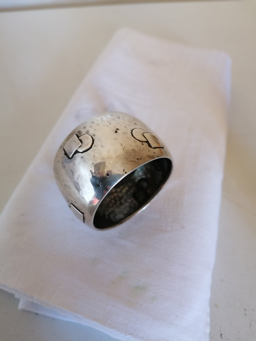 Lien de serviette d'époque Art déco, orfèvre Allemand début XXème