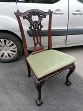 Charger l&#39;image dans la galerie, Chaise Chippendale en acajou fin XIXème
