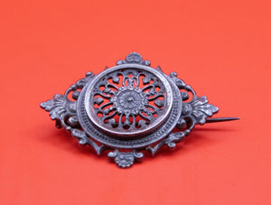 Broche ancienne argenté