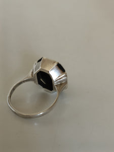 Bague d'époque art déco argent et Agathe taillée.