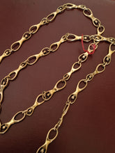 Charger l&#39;image dans la galerie, Puig Doria créatrice espagnol XXème rare collier en argent doré

