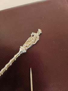 Cuillère d'apôtre anglaise XIXÈME style XVIIIE argent massif