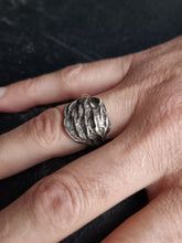Charger l&#39;image dans la galerie, Bague moderniste en argent
