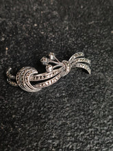 Charger l&#39;image dans la galerie, Broche Marcassite et argent début XXÈME. Parfait état
