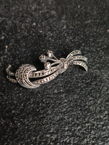 Broche Marcassite et argent début XXÈME. Parfait état