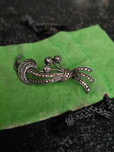 Charger l&#39;image dans la galerie, Broche Marcassite et argent début XXÈME. Parfait état
