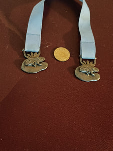 Bijoux fantaisie argenté grenouille griffé Masj