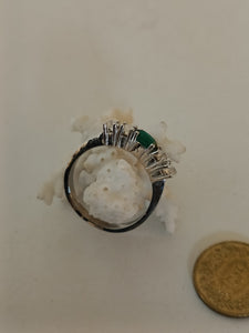Bague en argent doré et pierres synthétiques