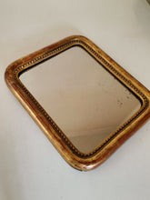 Charger l&#39;image dans la galerie, Petit miroir doré à la feuille Louis Philippe

