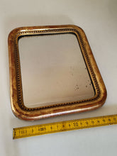 Charger l&#39;image dans la galerie, Petit miroir doré à la feuille Louis Philippe
