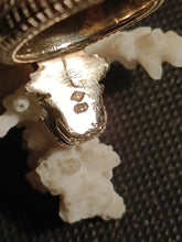 Charger l&#39;image dans la galerie, Arthus Bertrand joaillier à Lyon depuis 1803

Bague en argent doré zoomorphe. Probablement édition limitée.
