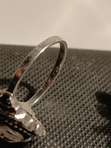 Bague milieu XXÈME argent et améthyste taillée.
