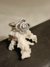 Charger l&#39;image dans la galerie, Bague marquise argent sertie cristaux
