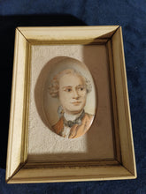 Charger l&#39;image dans la galerie, Jean d&#39;Alembert portrait médaillon, peinture sur porcelaine.
