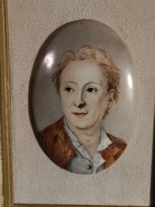 Petit tableau médaillon portrait de Diderot, peinture sur porcelaine