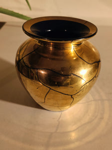 St prex vase doré à l'or fin et craquelé.