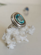 Charger l&#39;image dans la galerie, Bague argent et cristal taillé couleur turquoise
