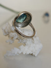 Charger l&#39;image dans la galerie, Bague argent et cristal taillé couleur turquoise
