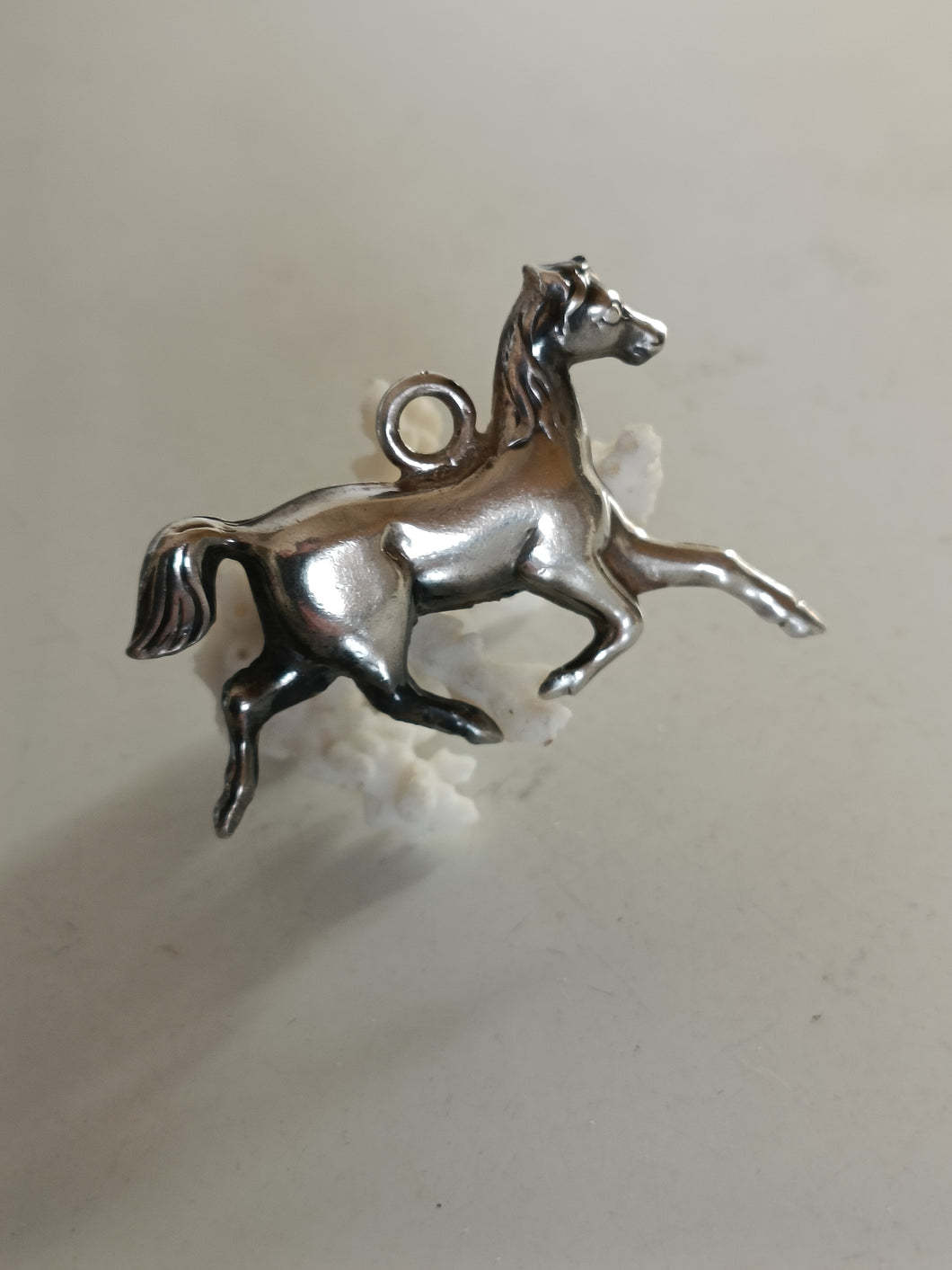 Pendentif cheval en argent massif