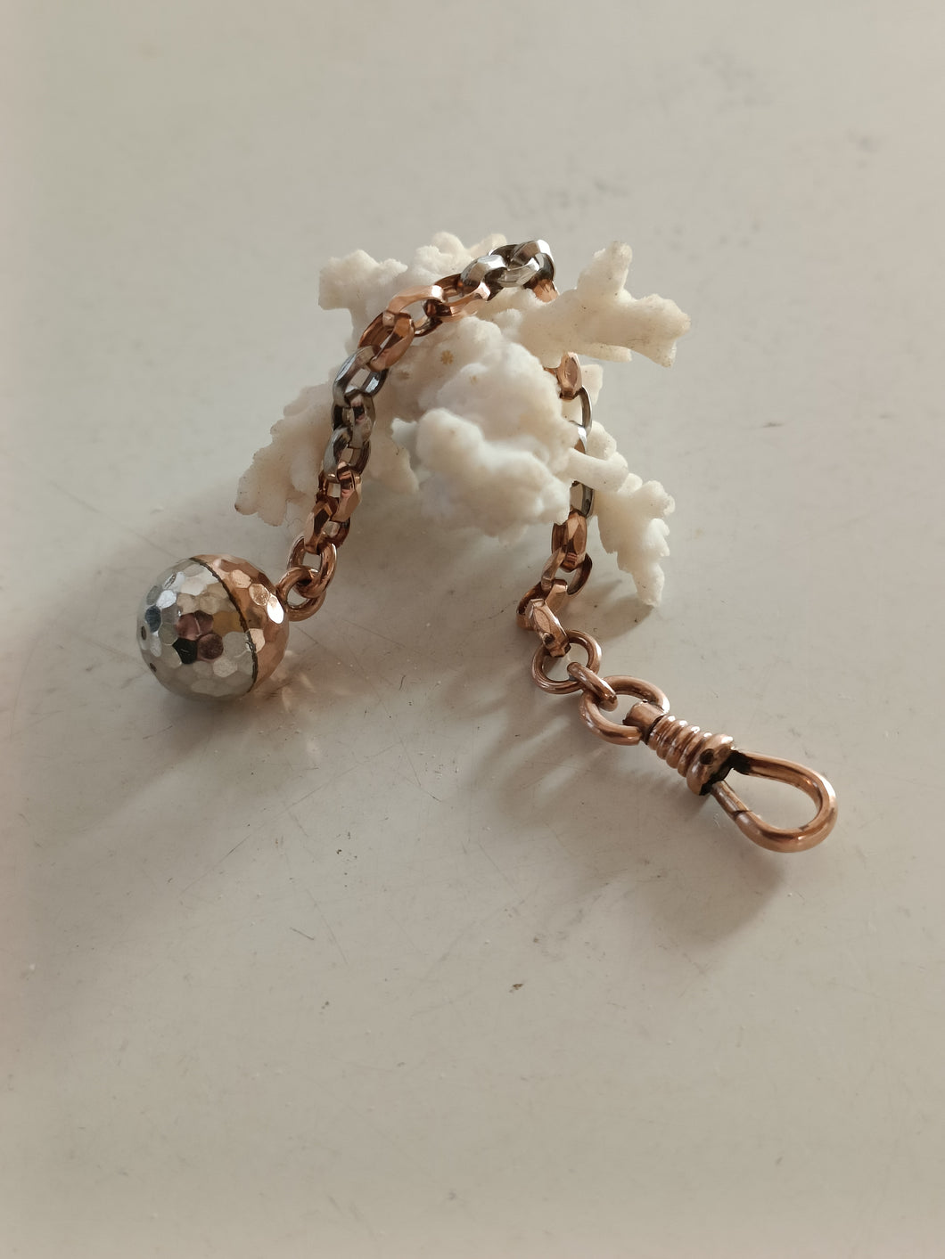 Pendentif pour châtelaine de montre, argent massif et doré .