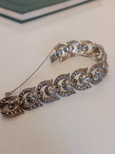 Charger l&#39;image dans la galerie, Henry Birks Montréal bracelet en argent Sterling serties Marcassite vers 1920-1930 parfait état
