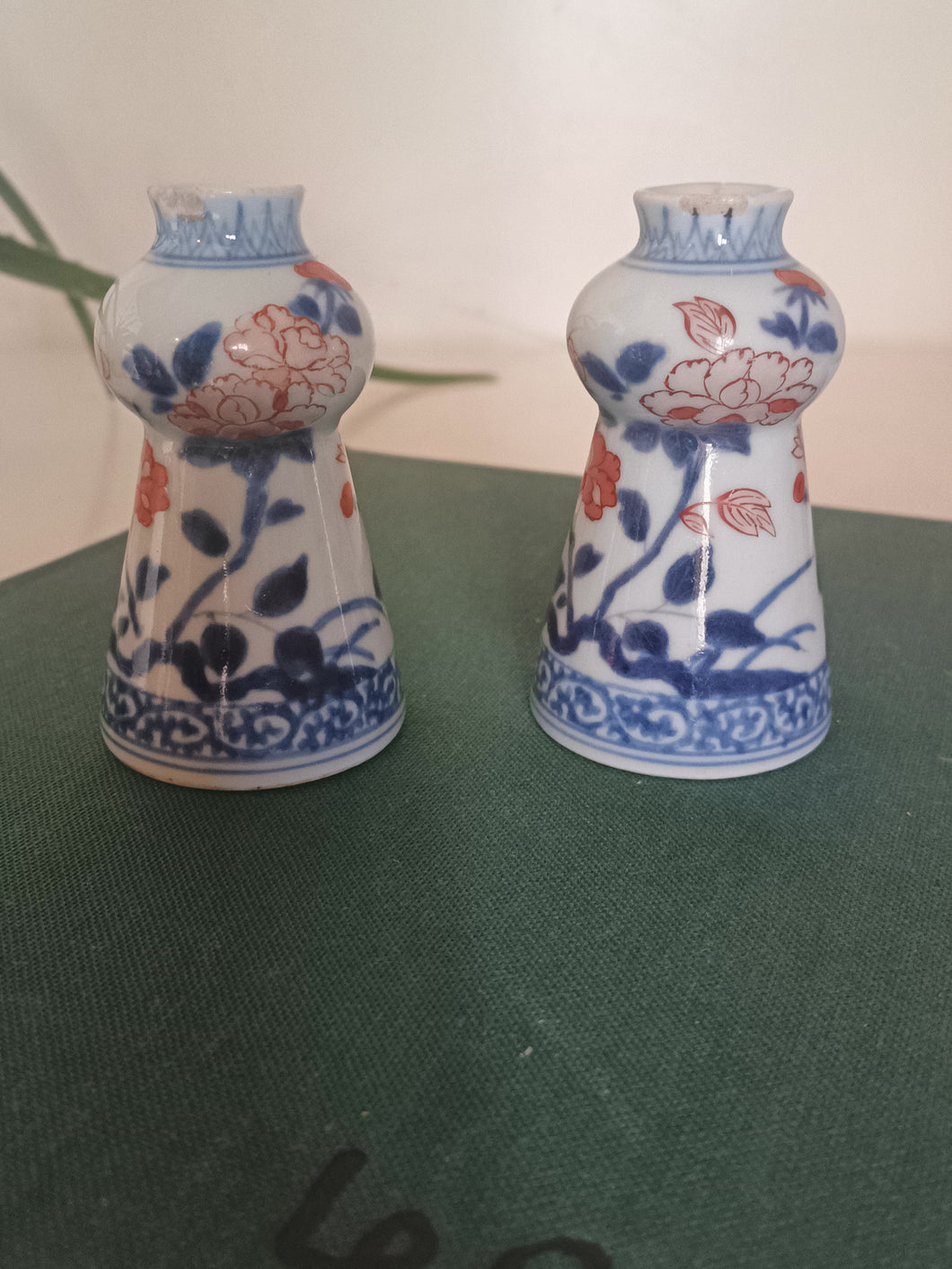 Paire de petit vase japonais Imari, début XXÈME