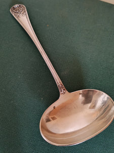 Coquille Louis XIV cuillère à sauce en argent massif Français. Début XXÈME