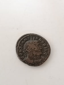 Monnaie romaine en bronze empereur Constantin 