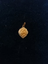 Charger l&#39;image dans la galerie, St Antoine de Padoue pendentif en or
