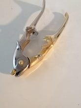 Charger l&#39;image dans la galerie, Olimpic made in Italie casse noix poisson design 
