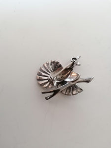 Broche paon en argent émailée