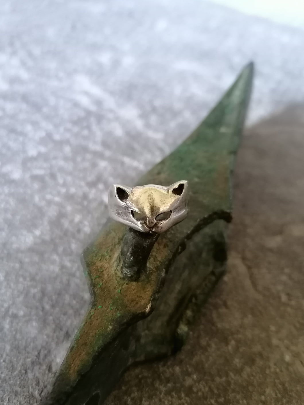 Bague tête de chat en argent massif,