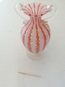Petit vase en verre soufflé de murano, XXème