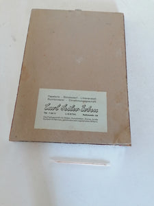 Paire de silhouette taillé, portrait jeune femme.avec cadre, milieu XXème