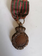 Charger l&#39;image dans la galerie, Médaille de St Hélène pour les combattants de Napoléon premier

