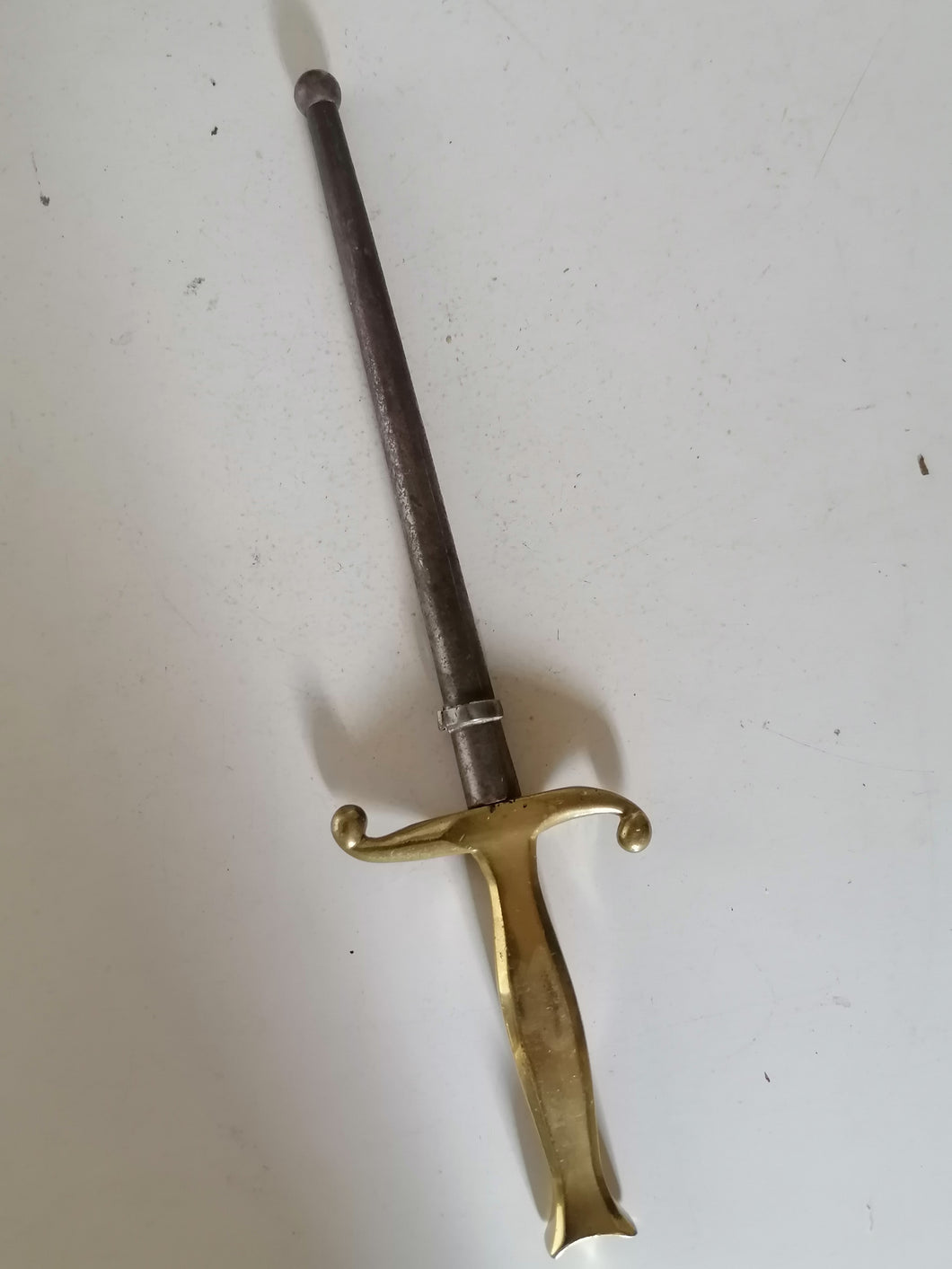 Belle dague stiletto nord de l'Italie probablement fin XVIIIème début XIXème