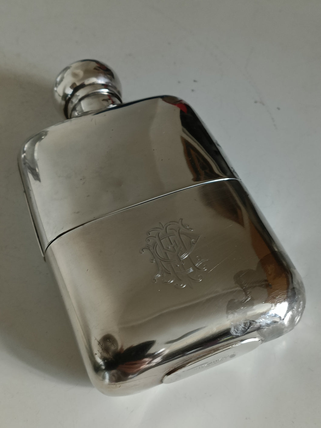 Flasque en argent massif Sterling Anglais , en 2 partie, XIXème.