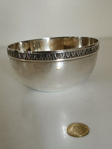 Jezler palmette Empire , écuelle en argent massif Suisse.