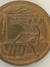Charger l'image dans la galerie, France rare paire de médaille fin XVIIIÈME (1794), enfants royaux de Louis XVI et Marie Antoinette par Loos gravé à Berlin .
