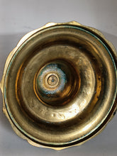 Charger l'image dans la galerie, Petit bougeoir de toilette en bronze , style régence. D'époque XIXÈME
