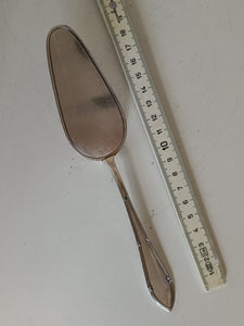 Jezler le ruban, petite pelle à hors d'oeuvre en argent massif 0.800