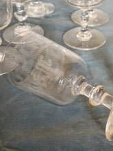 Charger l'image dans la galerie, Série de 6 verres ancien en cristal, à Porto. Gravé à l'acide
